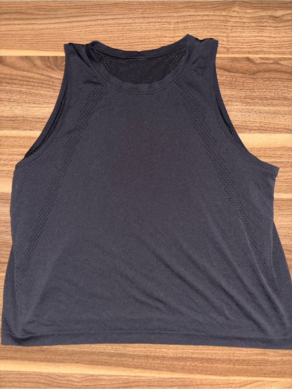 Lululemon Women's Train To Be Sleeveless Tank High Neckline Relaxed Fit Black